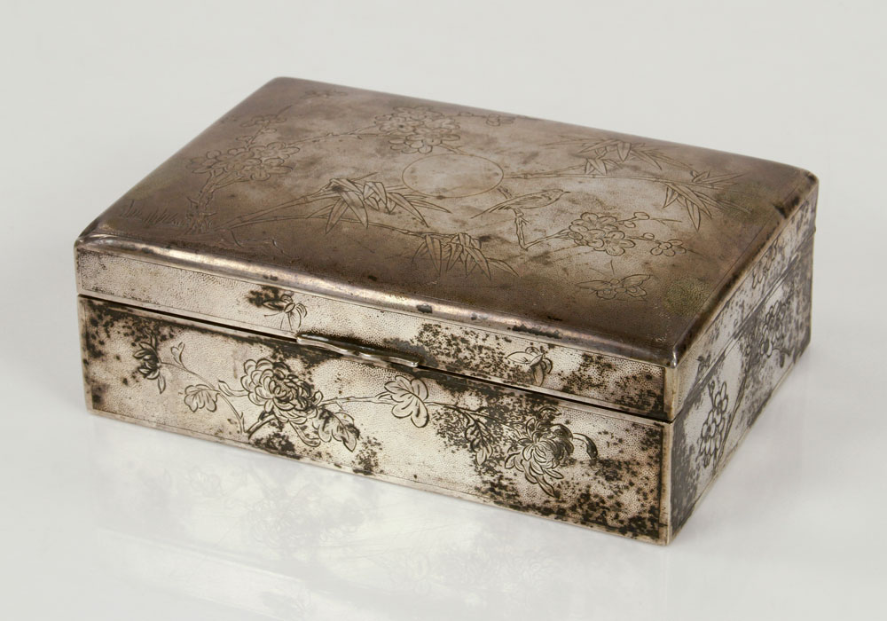 Appraisal: - Chinese Cigarette Box Silver Chinese cigarette box silver with