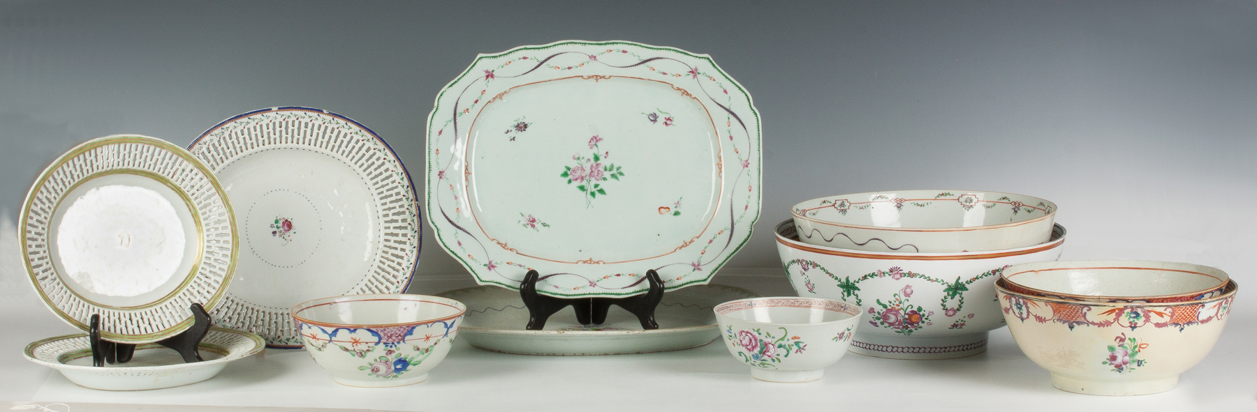 Appraisal: Chinese Export Bowls Platters th cent