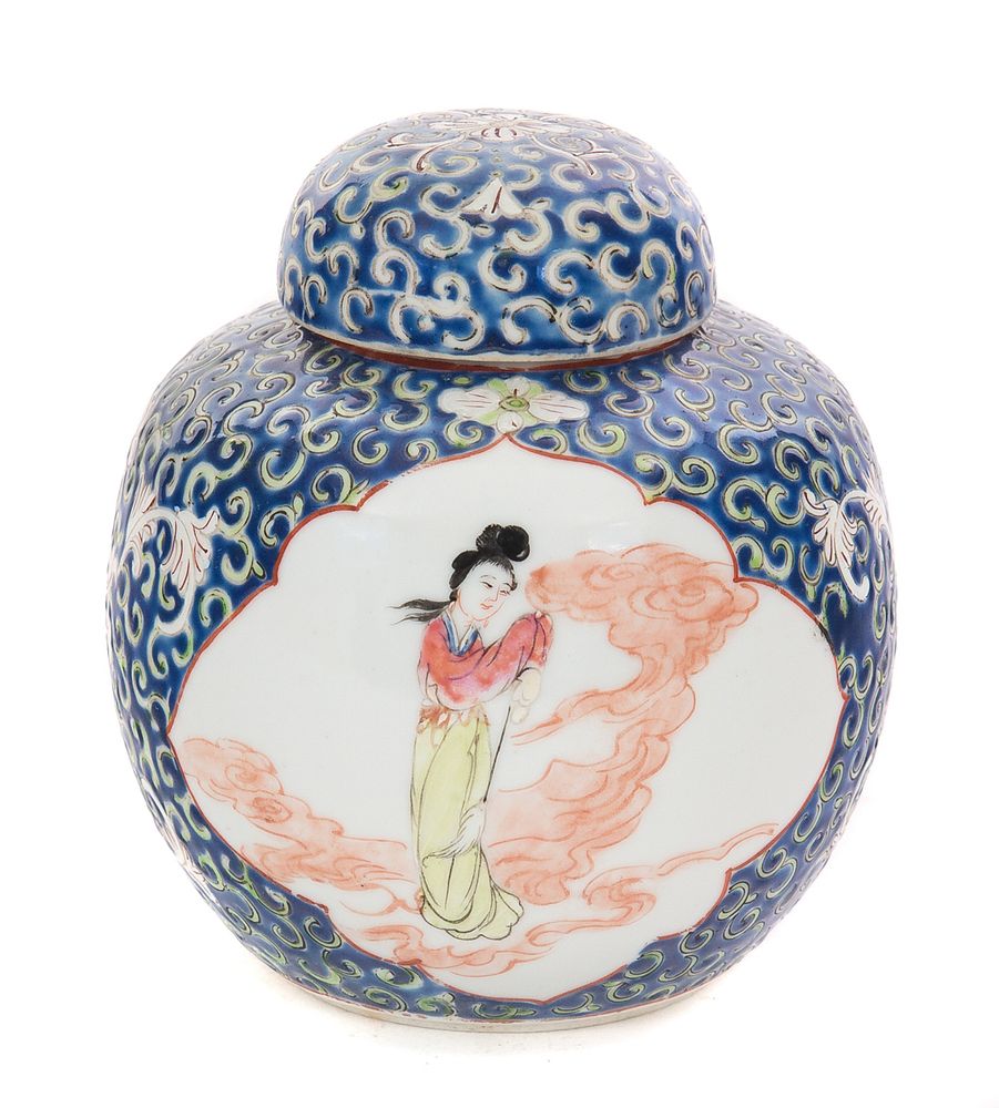 Appraisal: Signed Chinese Famile Verte Porcelain Covered Jar Chinese Famile Verte