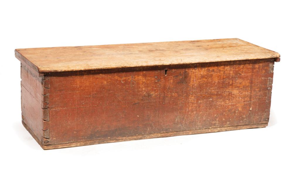 Appraisal: American Pine Trunk th c hinged lid retains old red