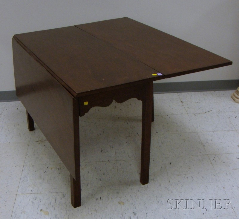 Appraisal: Federal-style Inlaid Mahogany Deep Drop-leaf Dining Table ht lg wd