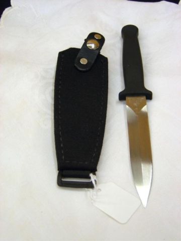 Appraisal: GERBER KNIFE W SHEATH