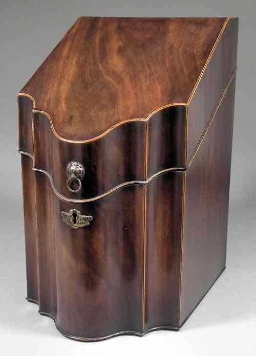 Appraisal: A George III mahogany knife box with original fitted interior