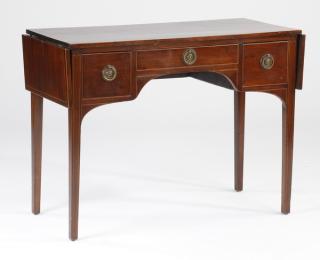 Appraisal: Early th c mahogany drop leaf table Late th or