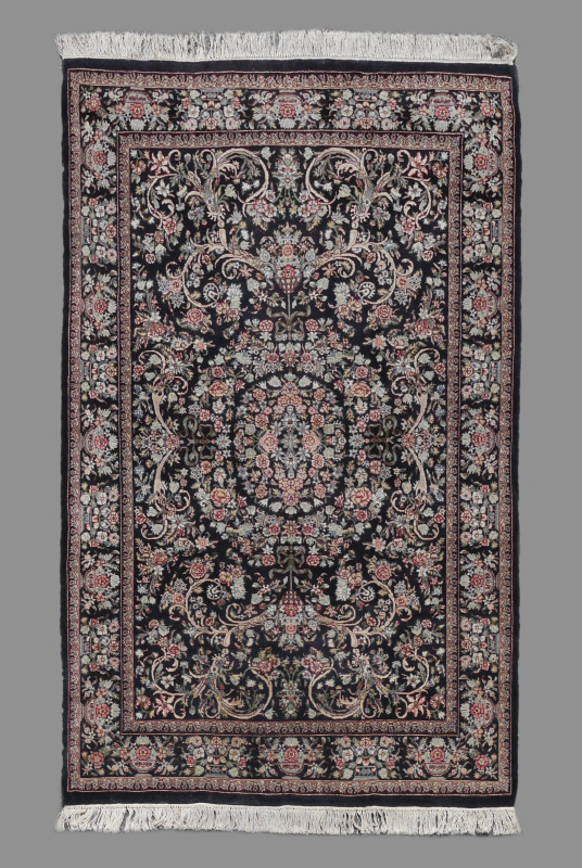 Appraisal: APPROX - YR OLD PAK-PERSIAN HAND KNOTTED WOOL RUG '