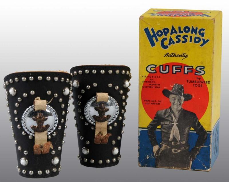 Appraisal: Hopalong Cassidy Toy Western Cuff Set Description Made Viral Mfg