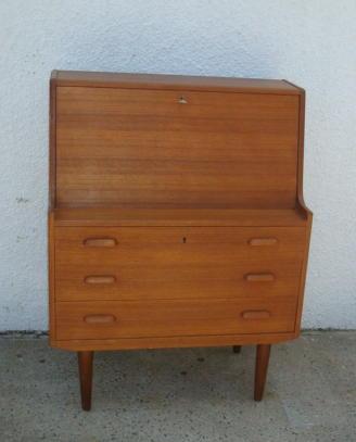 Appraisal: Danish Modern Desk Midcentury From a Larchmont home Dimensions wide