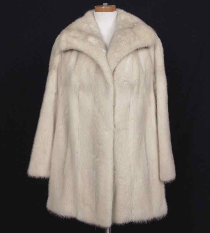 Appraisal: WHITE MINK FUR JACKET Wm A Lewis label Car coat