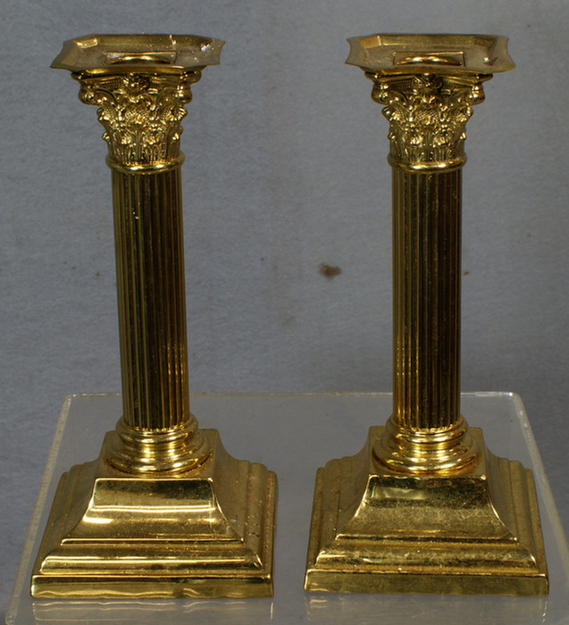 Appraisal: Pr of Corinthian column brass candlesticks English - t th