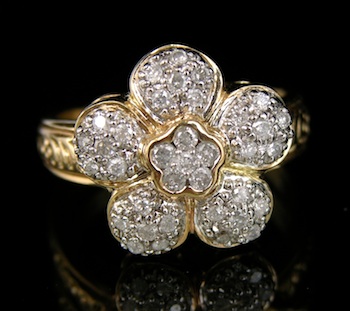 Appraisal: A Diamond Cluster Flower-Form Ring k yellow gold band with