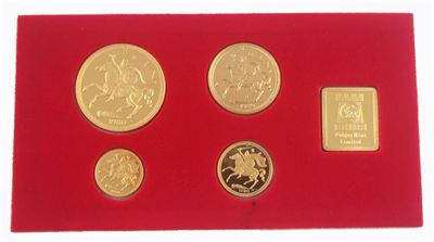 Appraisal: Isle of Man a cased set of gold coins comprising