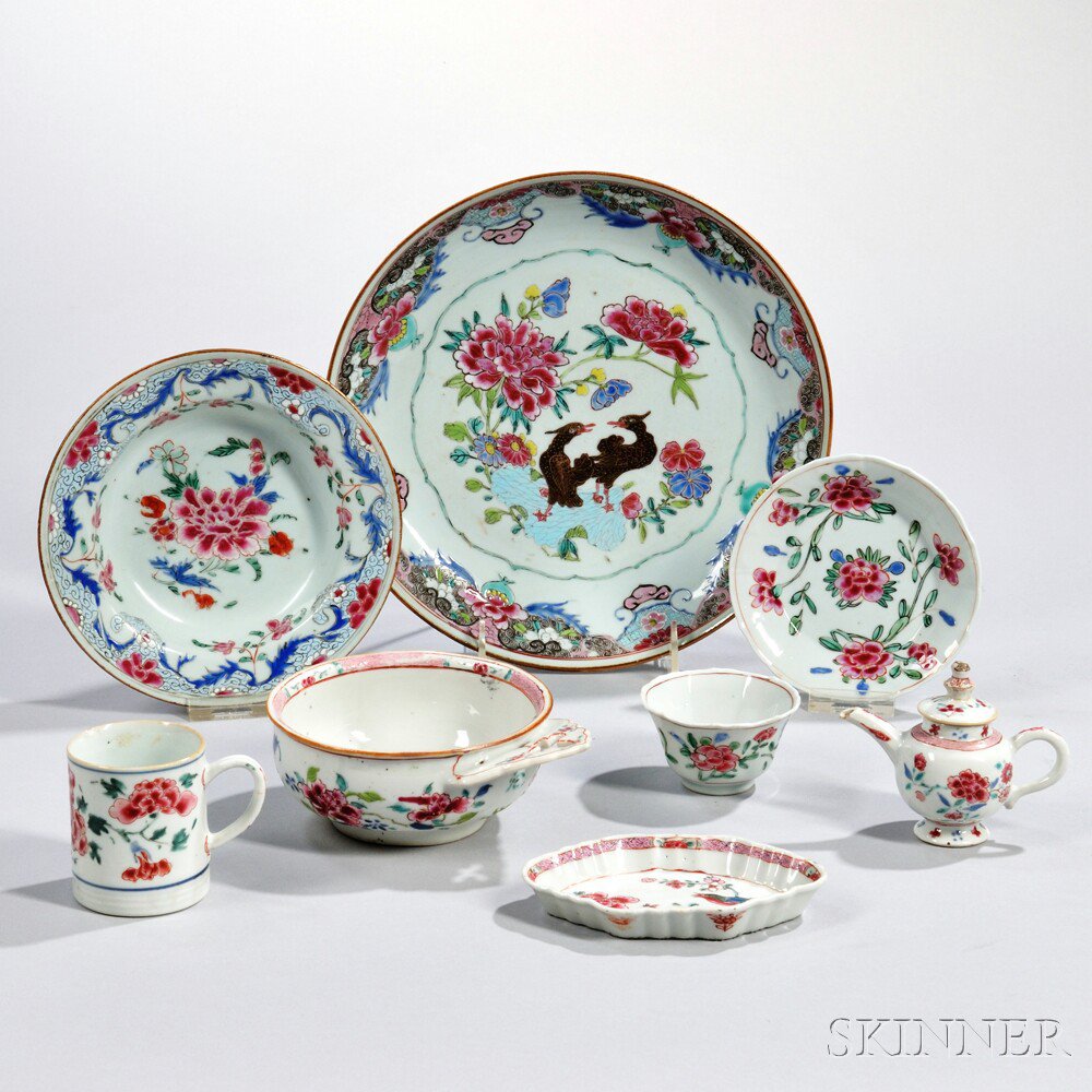 Appraisal: Seven Chinese Porcelain Famille Rose-decorated Items th century each polychrome