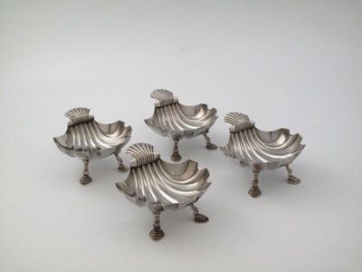 Appraisal: A set of four th century Irish silver salt cellars