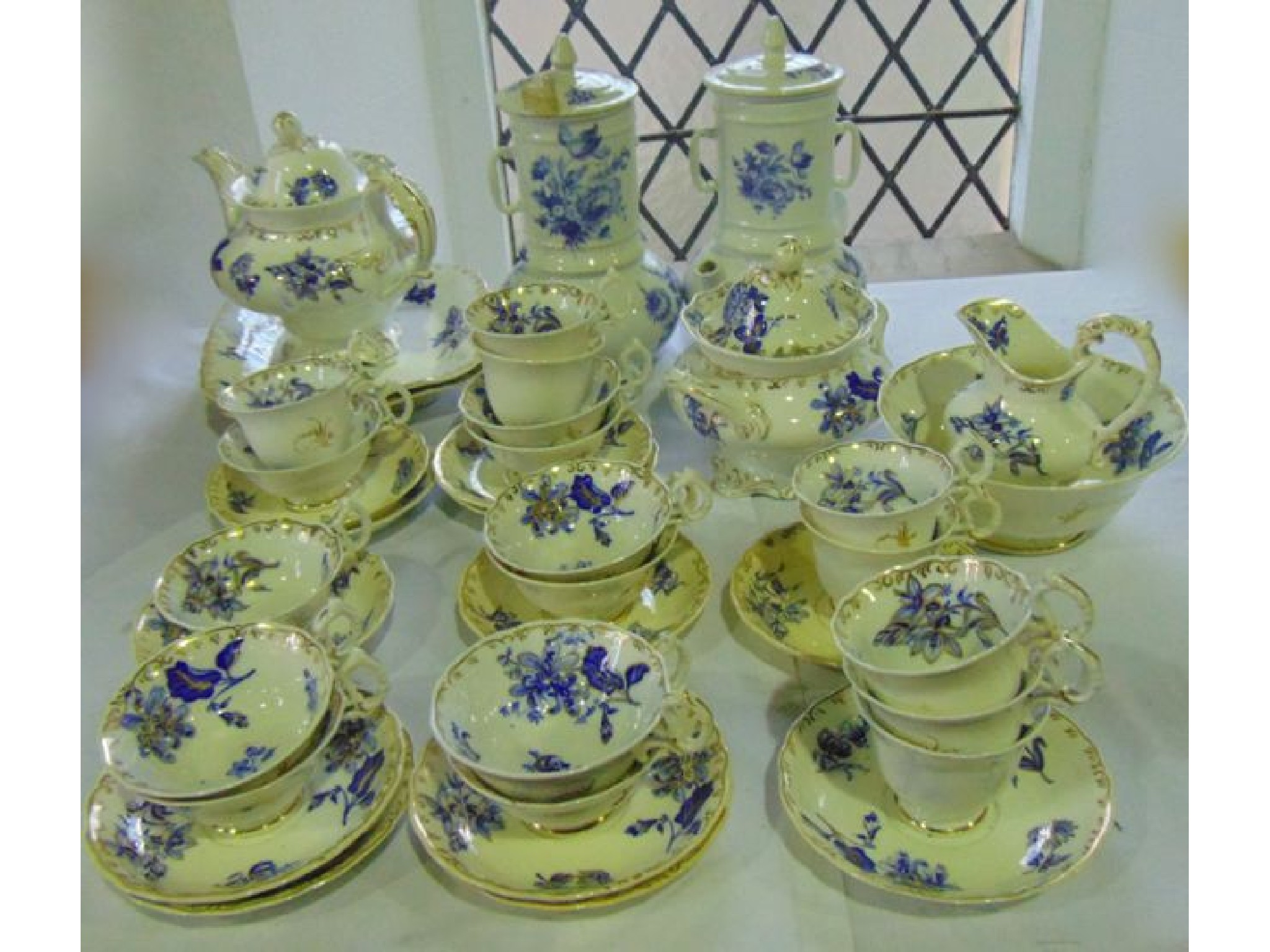 Appraisal: A quantity of Victorian blue and white floral printed tea