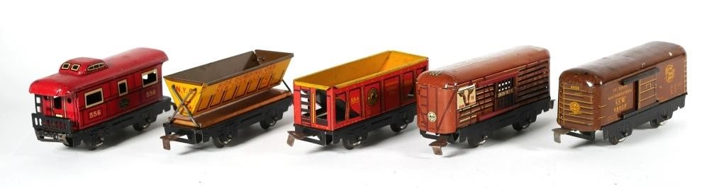 Appraisal: MARX TIN LITHO TOY TRAIN CARSSet of five train cars