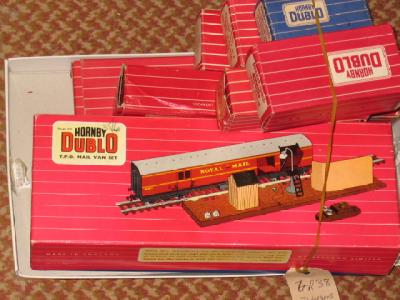 Appraisal: Hornby Dublo rolling stock with two rail T P O