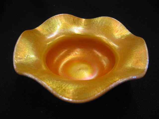 Appraisal: Steuben Art Glass Bowl golden iridescent aurene on calcite ''