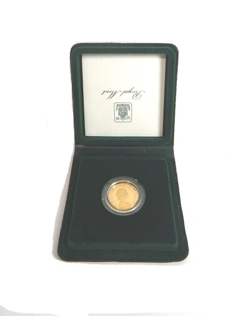 Appraisal: An Elizabeth II proof sovereign with The Royal Mint Leaflet