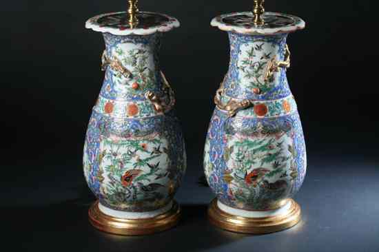 Appraisal: PAIR CHINESE FAMILLE ROSE PORCELAIN VASES th century Pear-form the