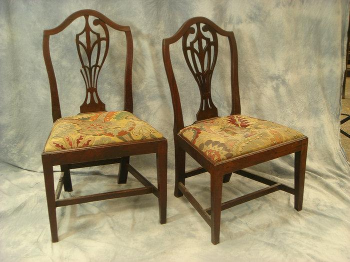 Appraisal: Pair of Mahogany Hepplewhite side chairs with pierced splats splat