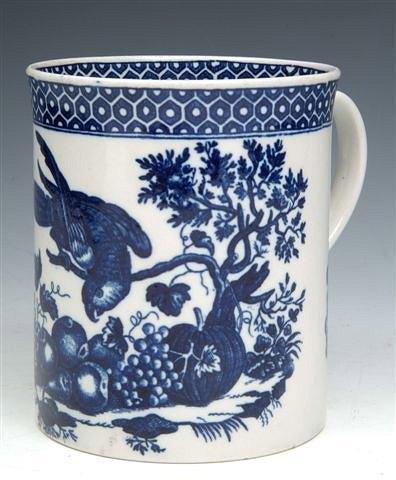 Appraisal: A WORCESTER BLUE AND WHITE CYLINDRICAL TANKARD decorated in underglaze