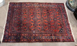 Appraisal: Persian Sarouk carpet Persian Sarouk carpet ' x '