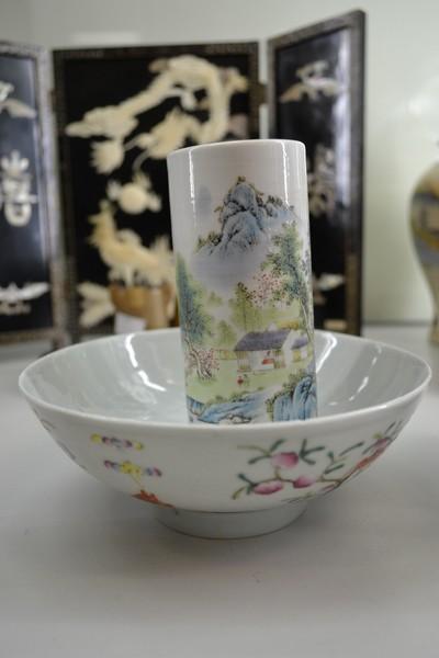 Appraisal: TWO CHINESE PORCELAIN ITEMS INCL ENAMELLED BOWL AND BRUSHPOT