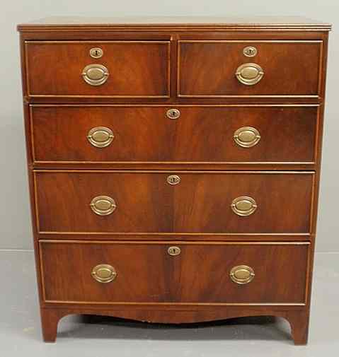 Appraisal: Georgian mahogany chest of drawers c with a reeded edge