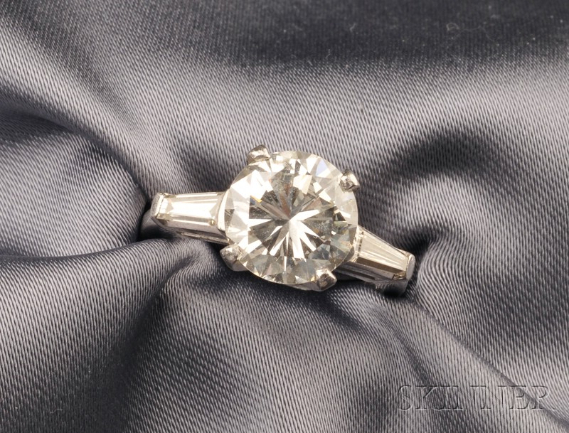 Appraisal: Platinum and Diamond Solitaire prong-set with an old European-cut diamond