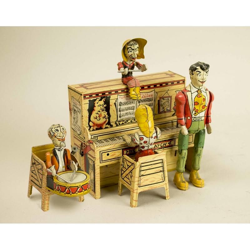 Appraisal: Li'L Abner and his Dogpatch Band w Box Li'l Abner