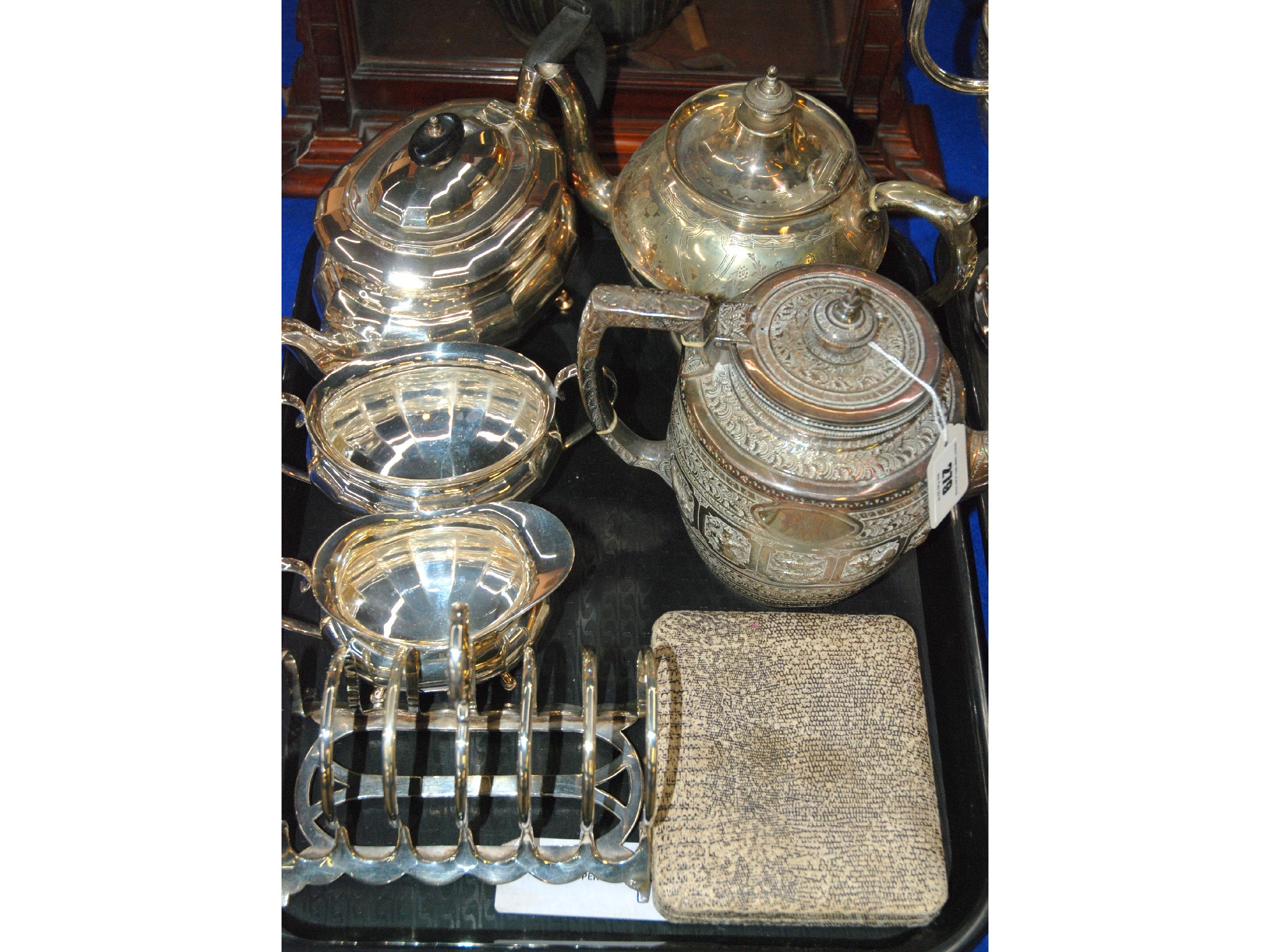 Appraisal: A tray lot of EP - tea service teapots toastrack