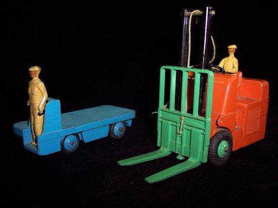 Appraisal: A Coventry climax fork lift truck and a B E