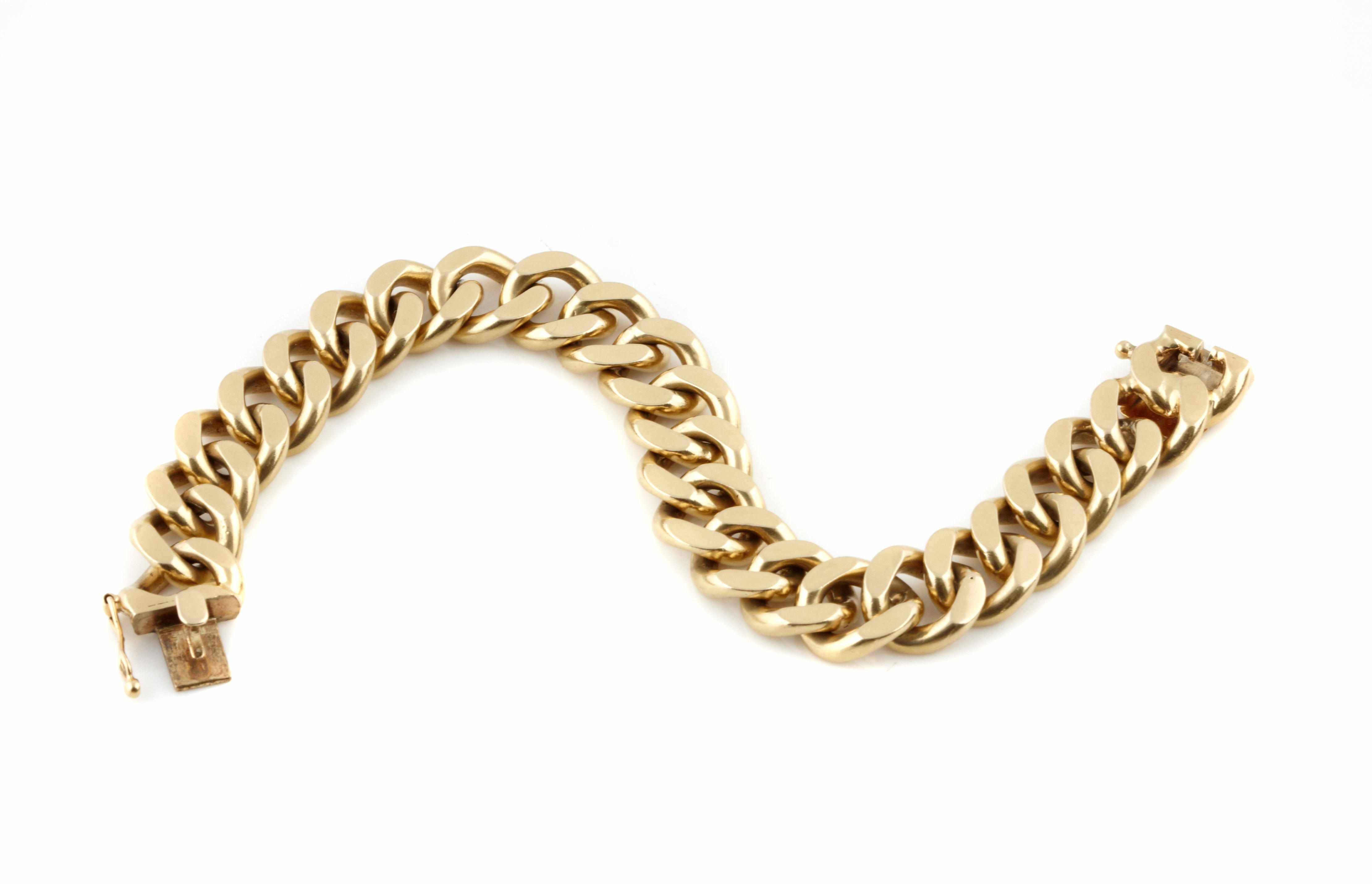 Appraisal: A k gold curb-link bracelet length in g gross