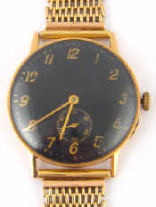 Appraisal: A Swiss hallmarked carat gold Gent's vintage wrist watch the