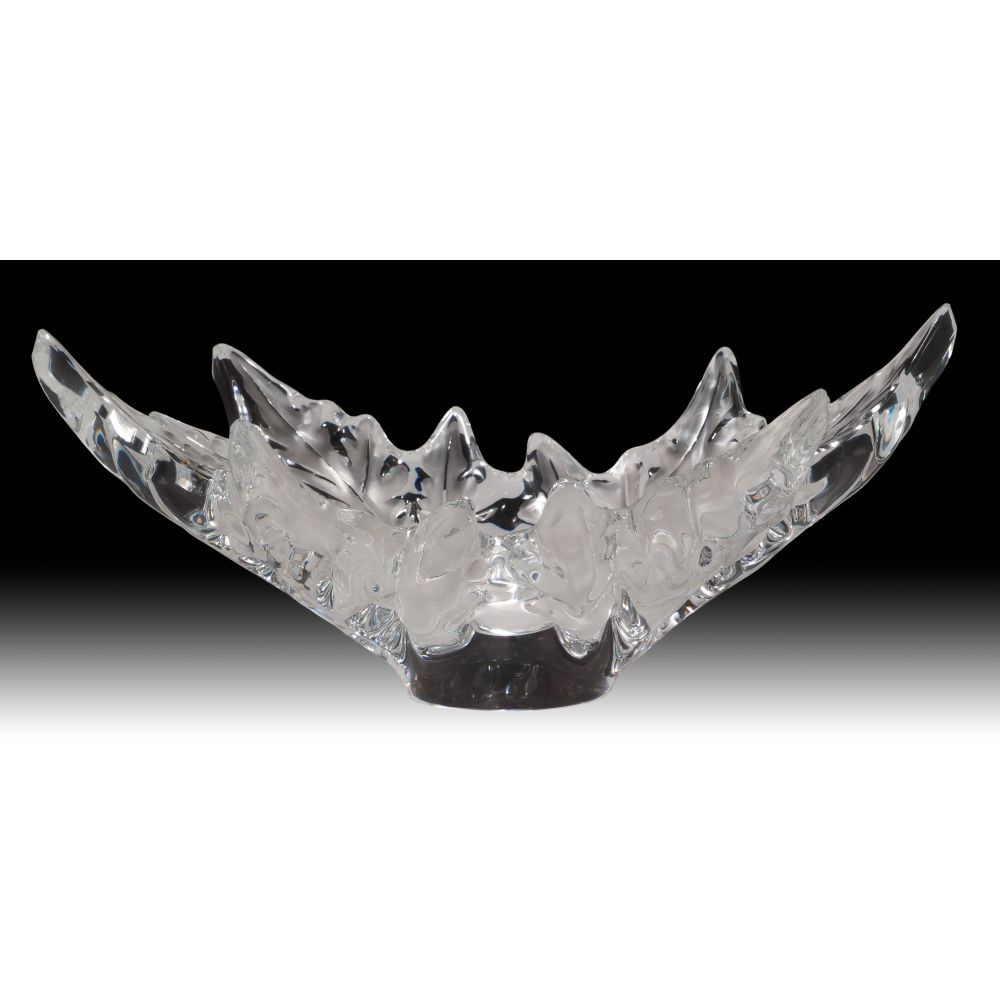 Appraisal: LALIQUE CRYSTAL CHAMPS-ELYSEES BOWLUndated designed in frosted oak leaf pattern