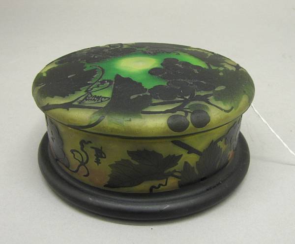 Appraisal: A cameo glass table box late th century The circular