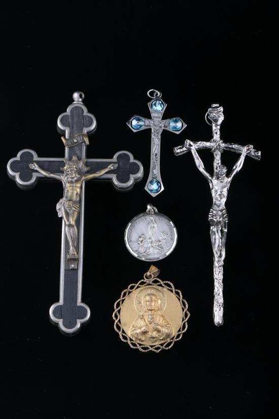 Appraisal: ASSORTED RELIGIOUS CROSSES AND MEDALLIONS PROVENANCE Estate of Psychic Jeane