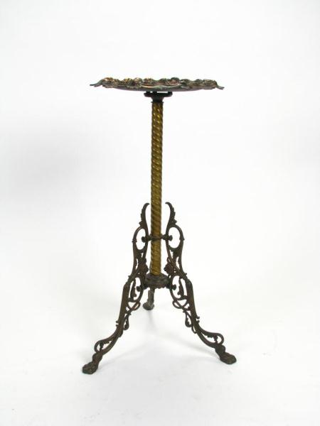 Appraisal: Ornate Victorian Cast Iron Fern Stand with Cupid and floral