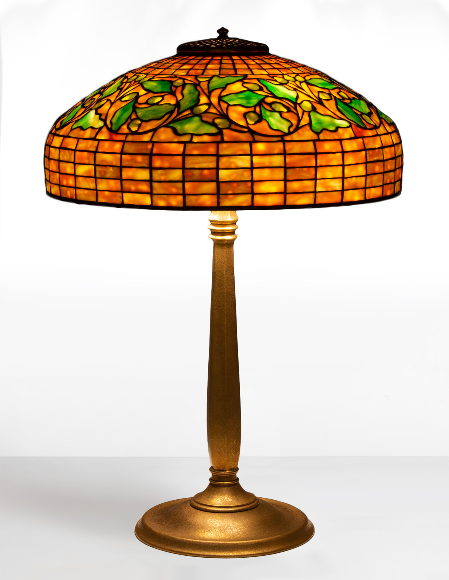 Appraisal: TIFFANY STUDIOS NEW YORK SWIRLING OAK LEAF LAMP circa leaded