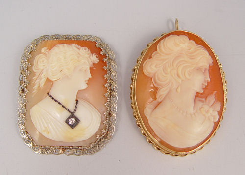 Appraisal: TWO K SHELL CARVED CAMEO BROOCH PENDANTS The Habile is