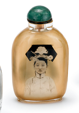 Appraisal: Chinese Ma Shao Hsuan painted glass snuff bottle Of shouldered