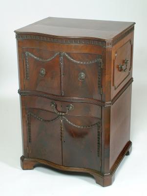 Appraisal: A GEORGE III MAHOGANY NIGHT COMMODE th century of serpentine