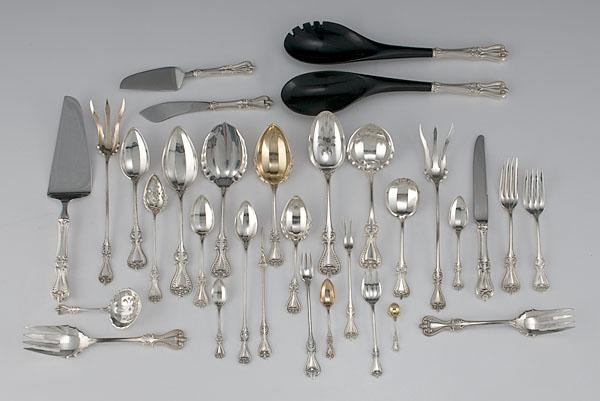 Appraisal: LARGE STERLING DINNER SERVICE OF TOWLE OLD COLONIAL FLATWARE pieces