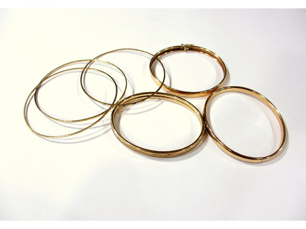 Appraisal: Six gold bangles some engine engraved gms