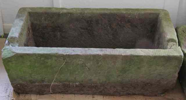 Appraisal: A rectangular stone trough cm x cm x