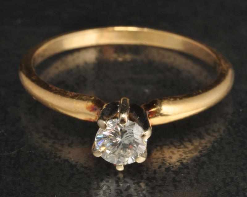 Appraisal: K Y Gold Diamond Ring Description Diamond ct Clarity SI