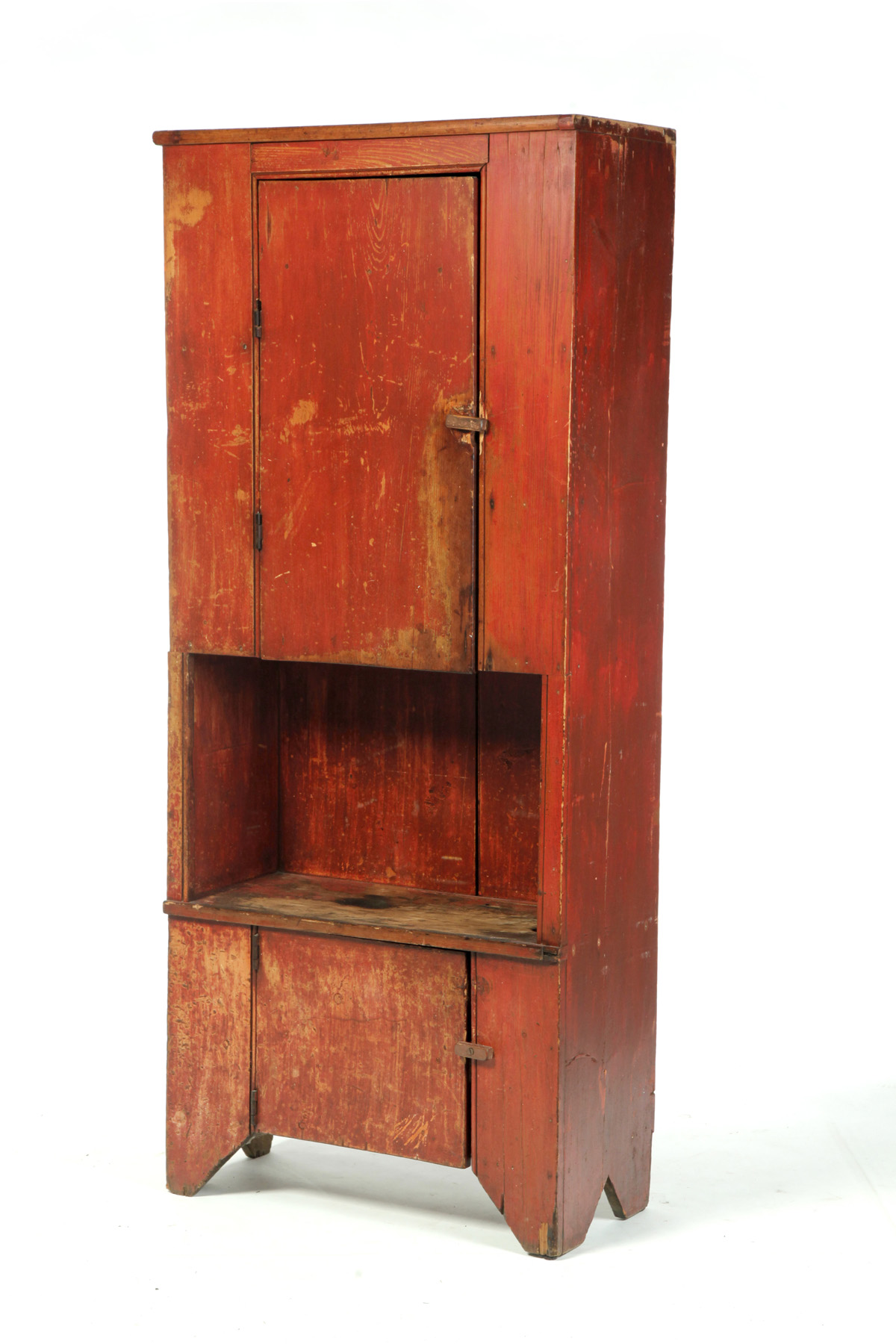 Appraisal: AMERICAN BUCKET BENCH-CUPBOARD First half- th century pine One piece