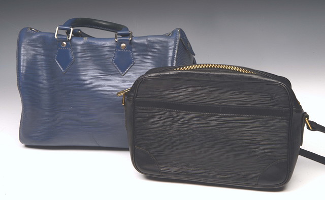 Appraisal: A SMALL BLUE 'LOUIS VUITTON' EPI LEATHER TRUNK BAG with