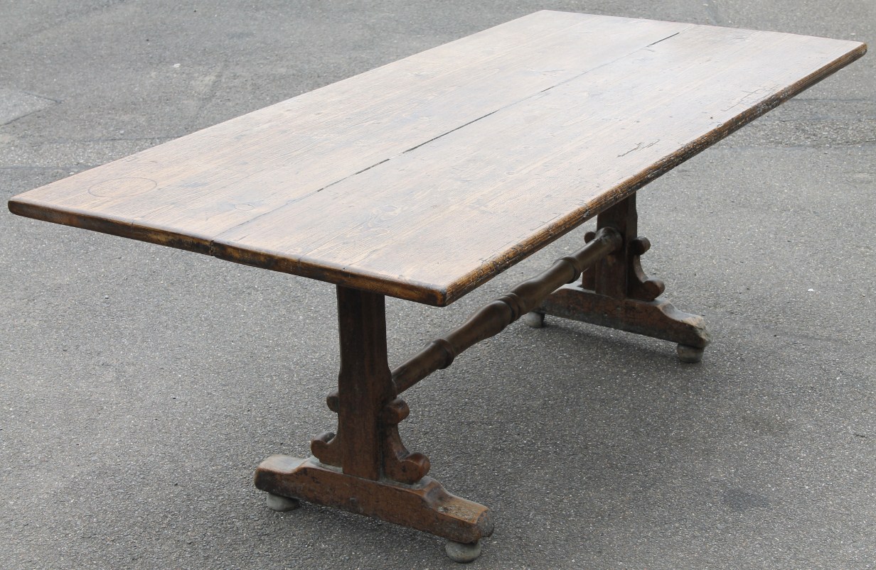 Appraisal: An oak refectory table the rectangular over hanging top raised