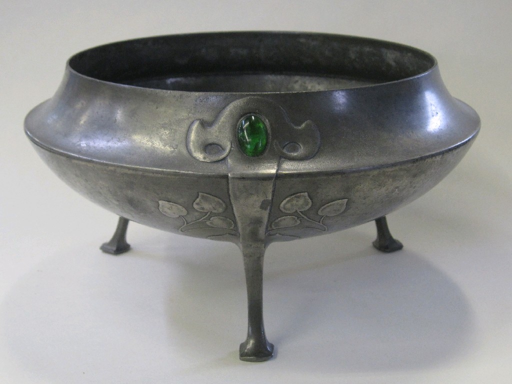 Appraisal: Pewter trifooted dish with Art Nouveau style decoration